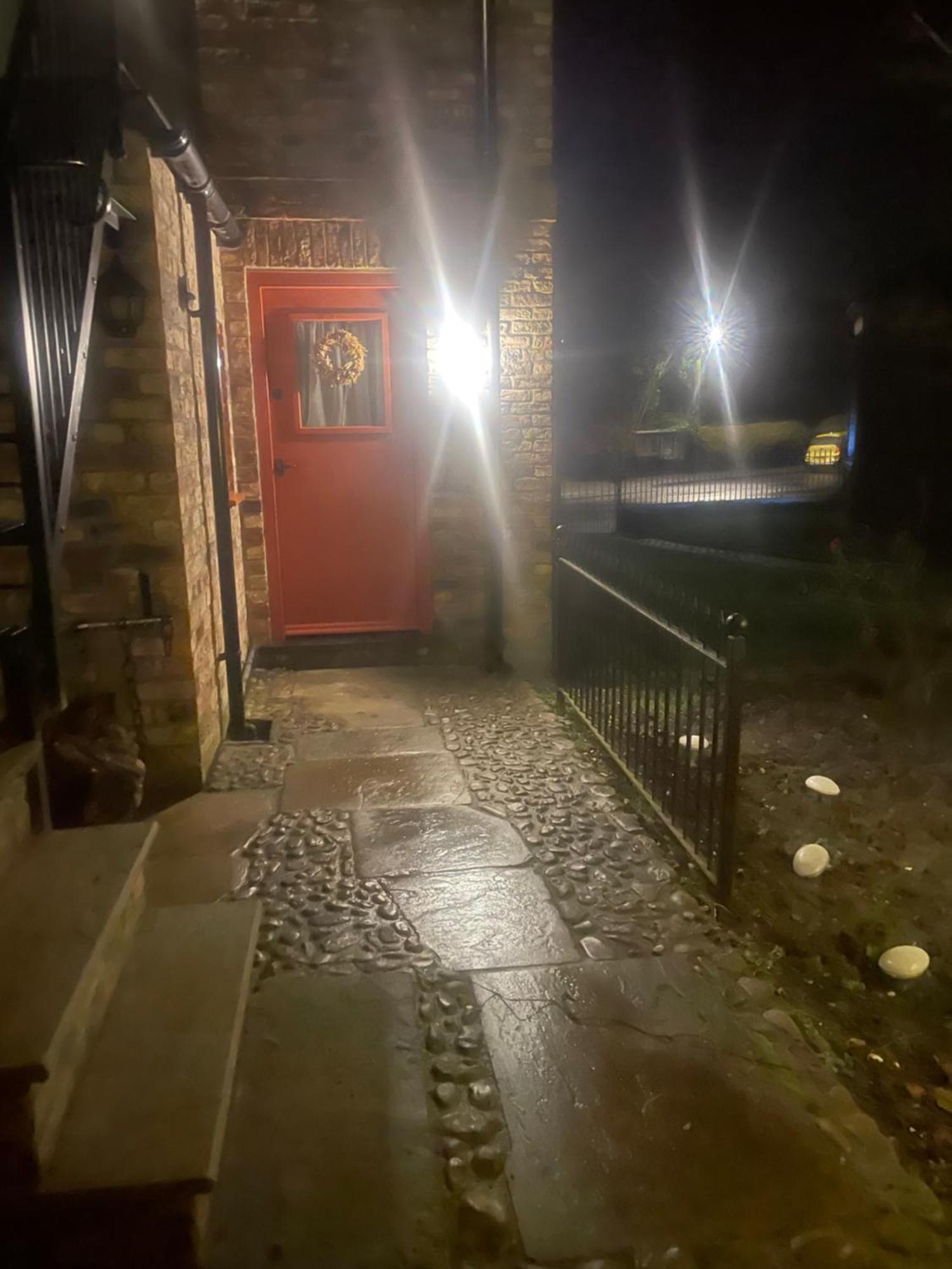 C Farmhouse Accommodation Alne エクステリア 写真