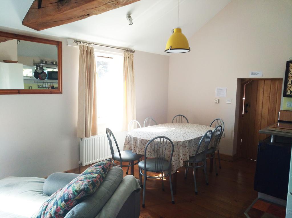 C Farmhouse Accommodation Alne エクステリア 写真