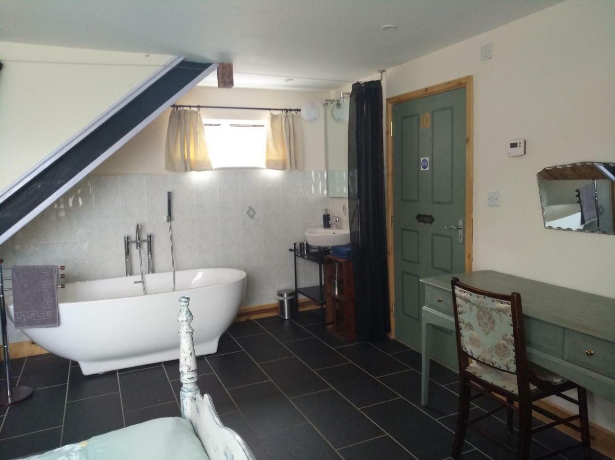 C Farmhouse Accommodation Alne エクステリア 写真